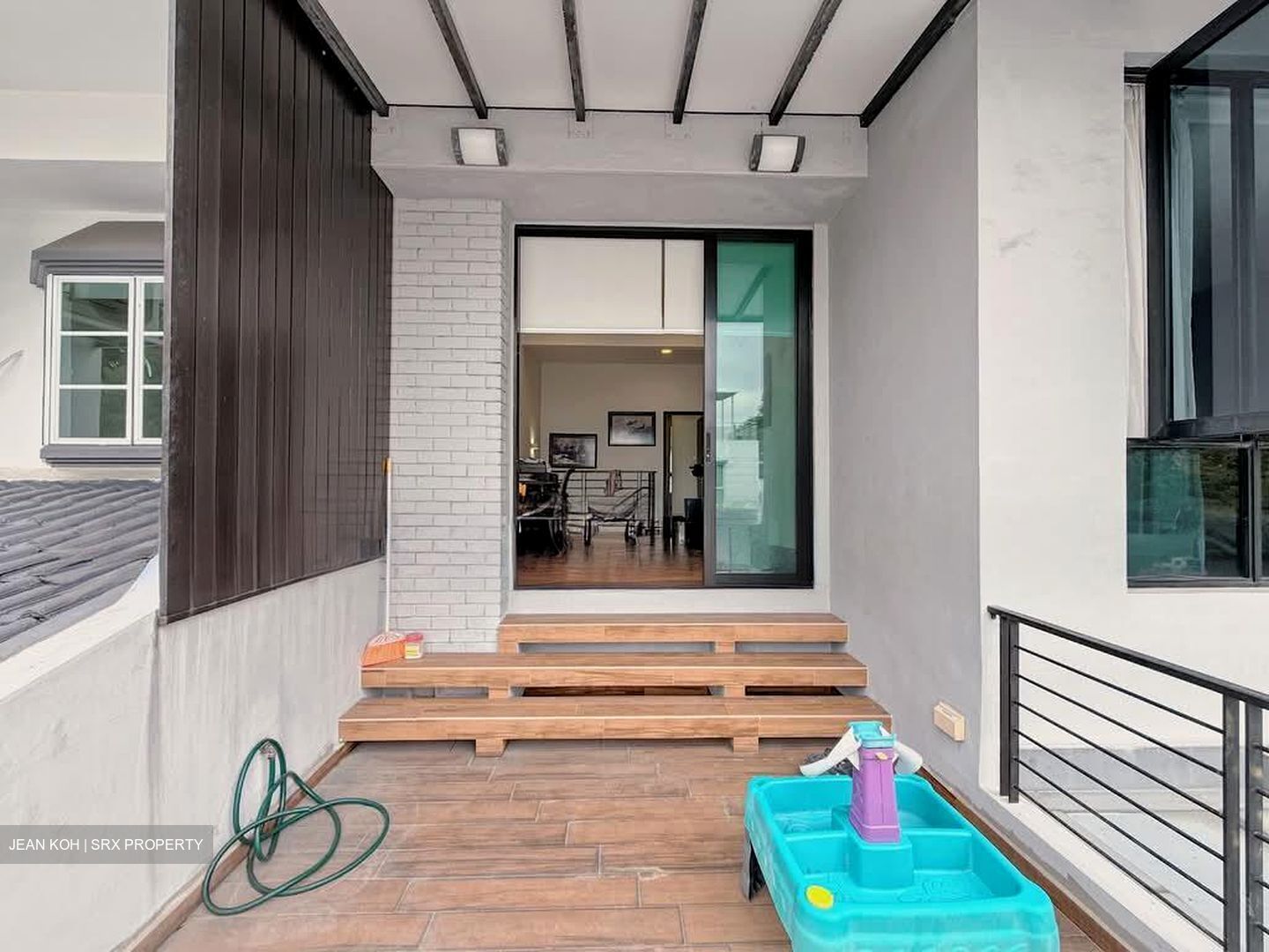 St Nicholas View (D20), Terrace #558889891